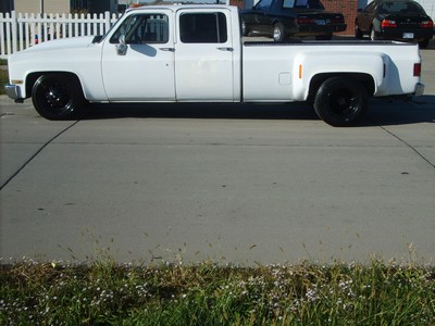 slammed dually tire size